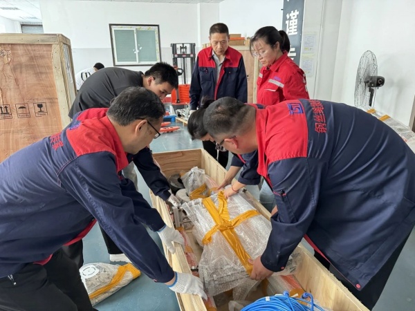破暑前行，全員沖刺，鑄就泰斯特新速度！